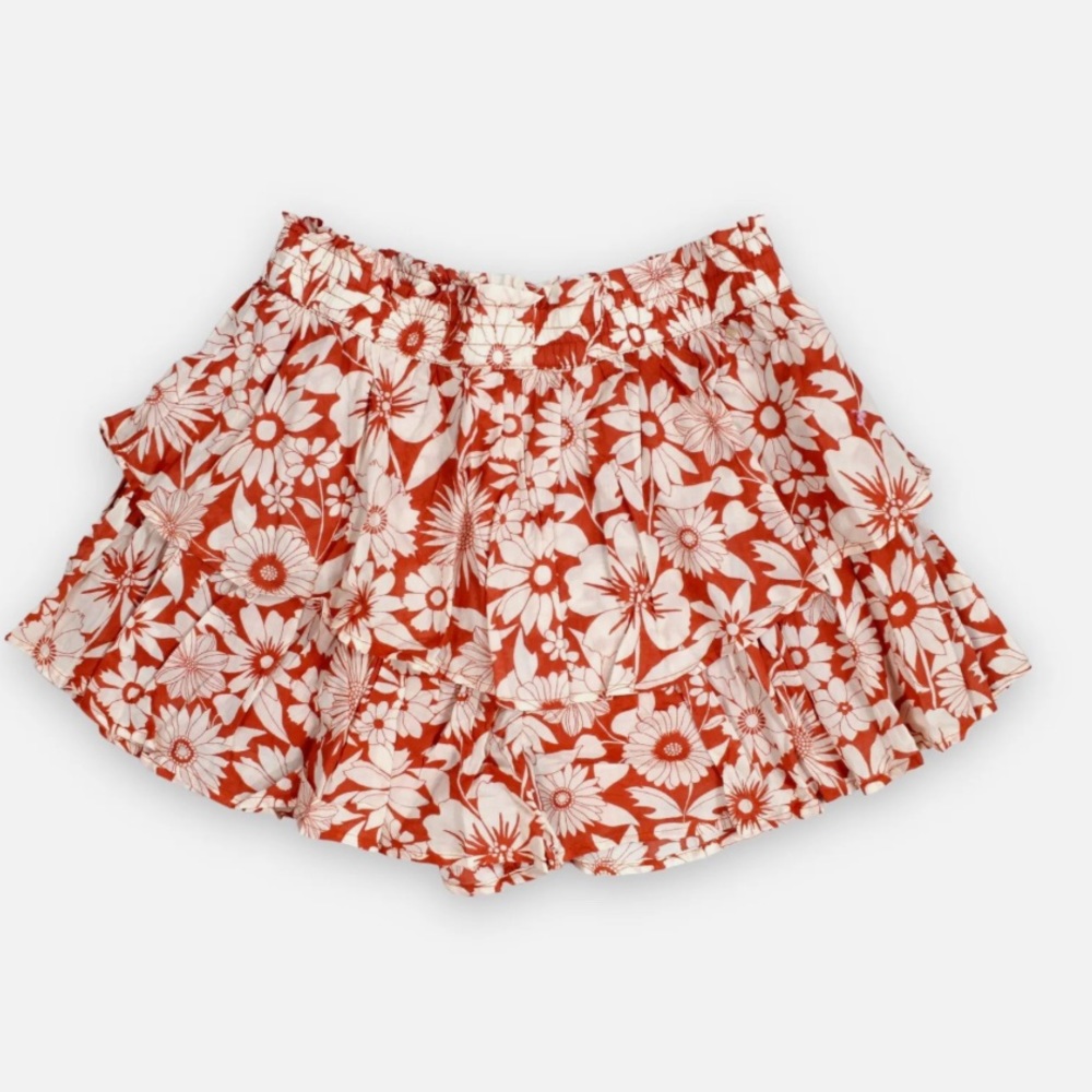 American eagle shorts with floral pattern. Layers to resemble skirt
